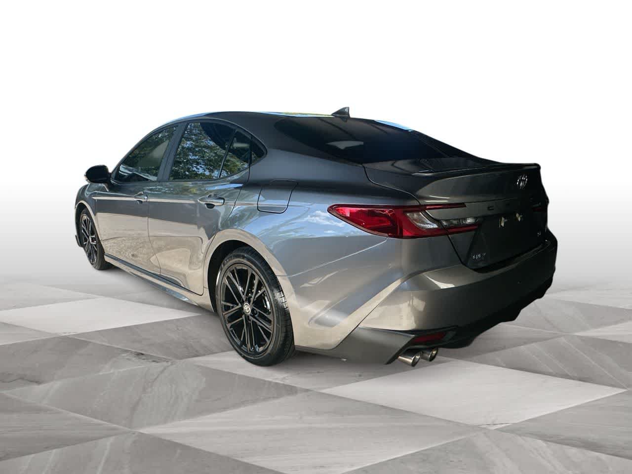 Used 2025 Toyota Camry SE w/ Convenience Package FWD image 6