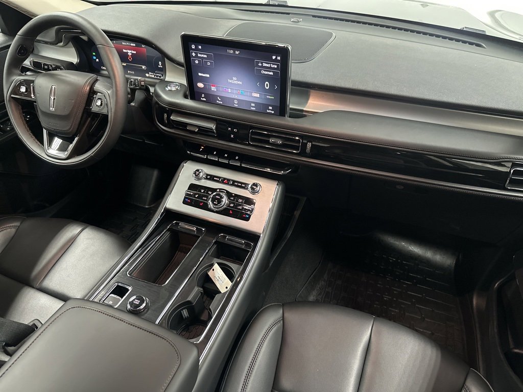 Used 2024 Lincoln Aviator AWD w/ Premium Package image 11