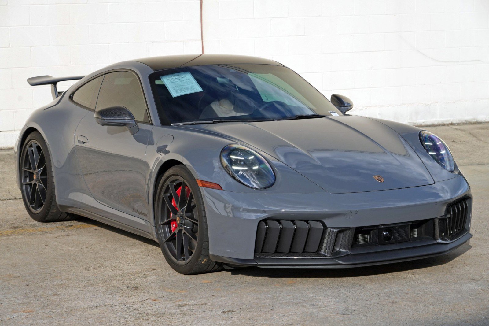 Used 2025 Porsche 911 GTS image 52