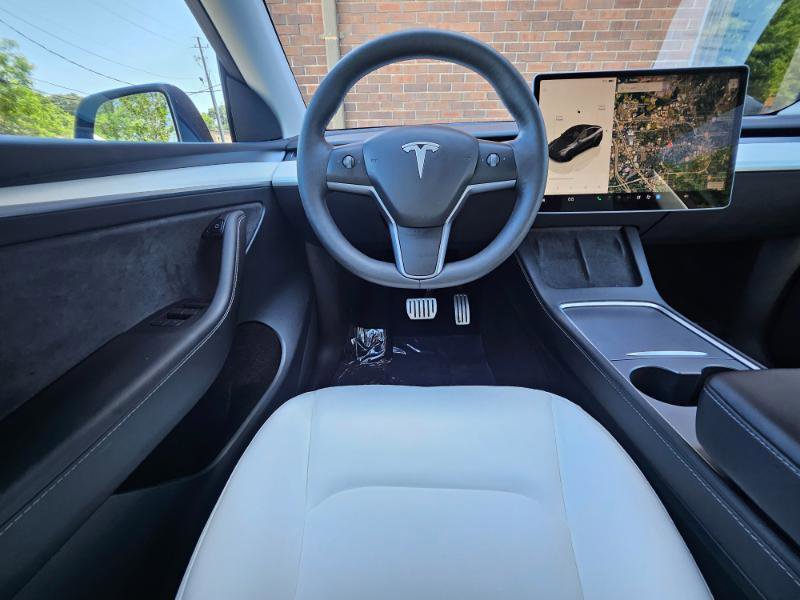 Used 2023 Tesla Model Y Performance AWD/4WD image 5