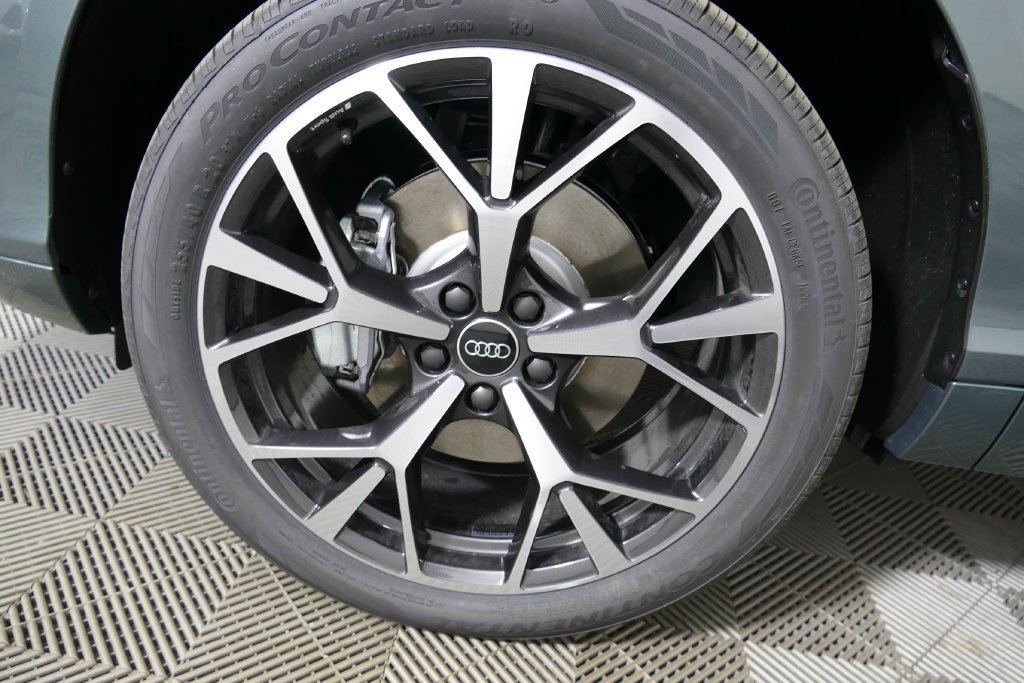 New 2026 Audi Q3 quattro 2.0T AWD/4WD image 9