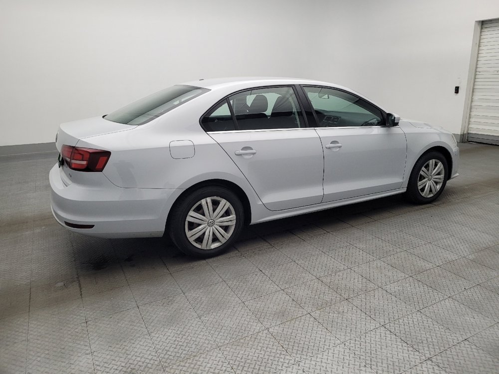 Used 2017 Volkswagen Jetta S w/ Jetta S Cold Weather Package FWD image 10
