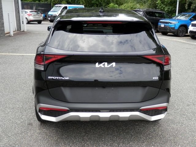 Used 2023 Kia Sportage LX AWD/4WD image 7