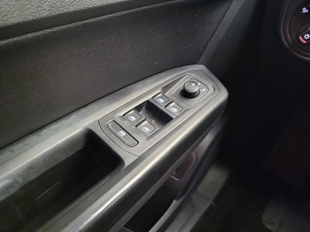 Used 2020 Volkswagen Atlas Cross Sport SE image 27