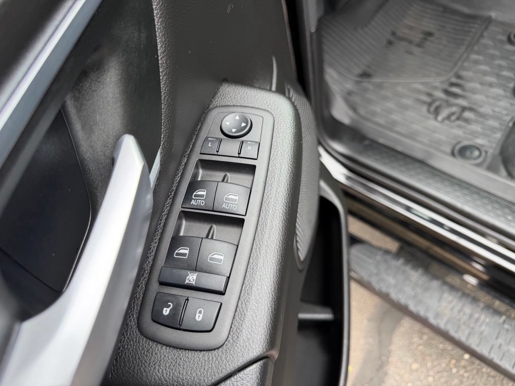 Used 2024 RAM 1500 Big Horn AWD/4WD image 12
