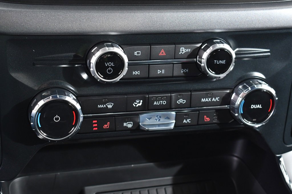 New 2025 Ford F150 XLT w/ Equipment Group 302A MID image 29