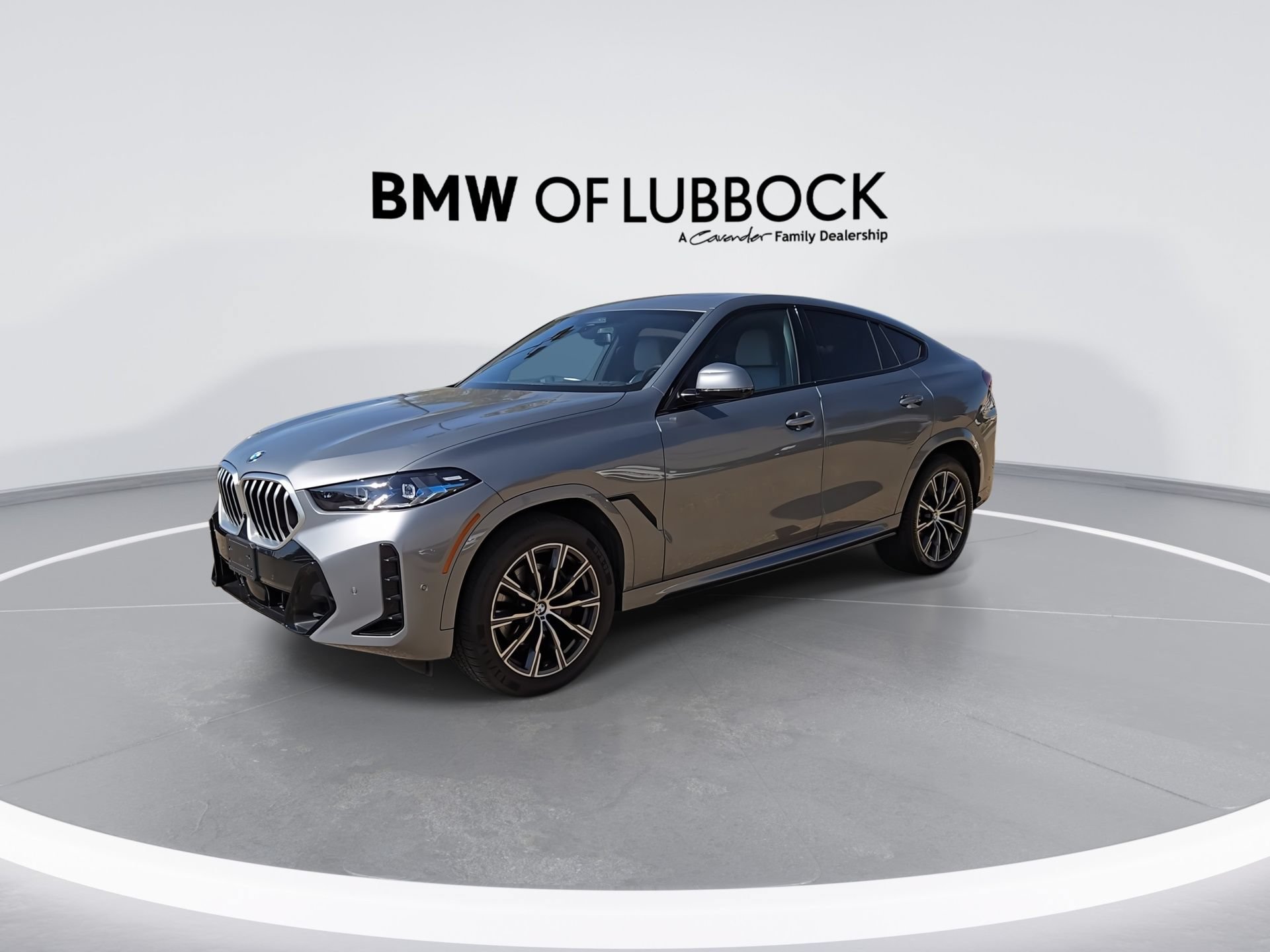 Used 2025 BMW X6 xDrive40i AWD/4WD image 4