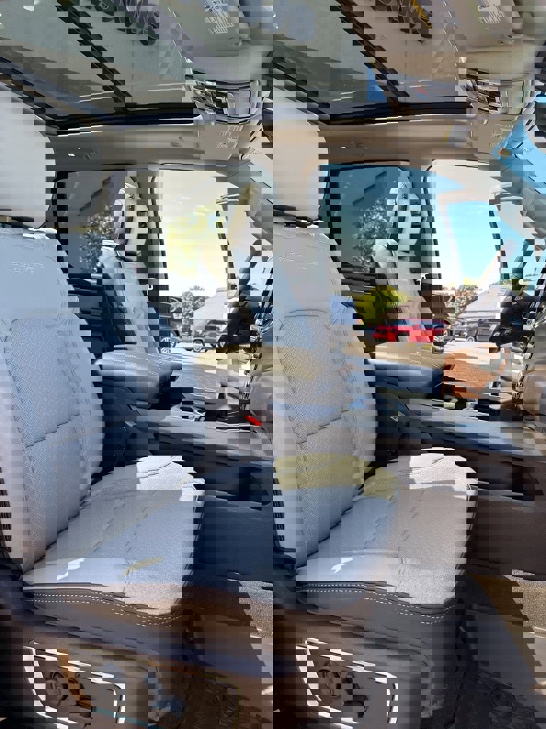 New 2026 RAM 1500 Laramie w/ Laramie Southwest Edition image 15