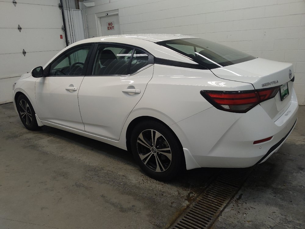 Used 2022 Nissan Sentra SV FWD image 3