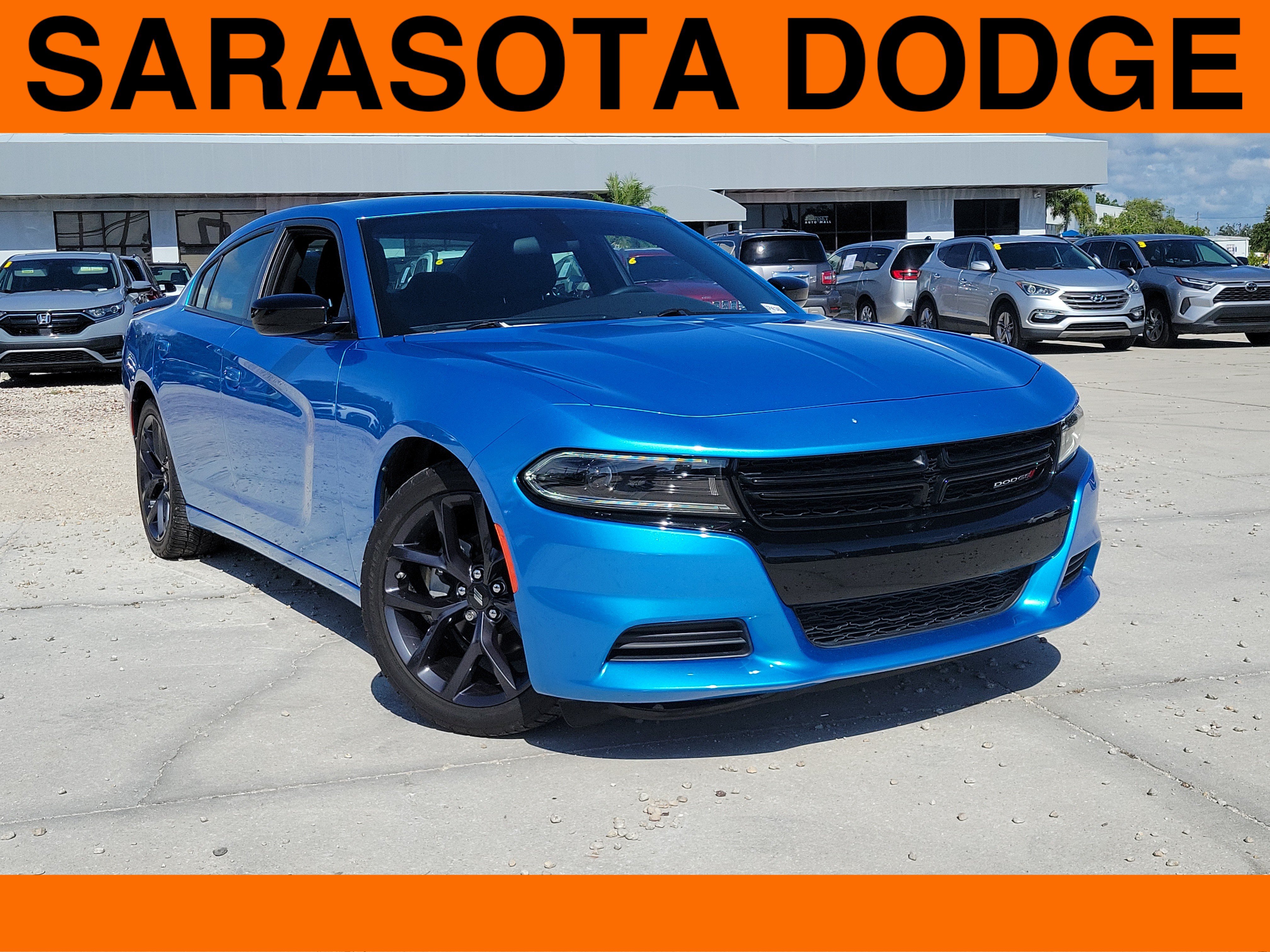 Used 2023 Dodge Charger SXT w/ Blacktop Package RWD image 1