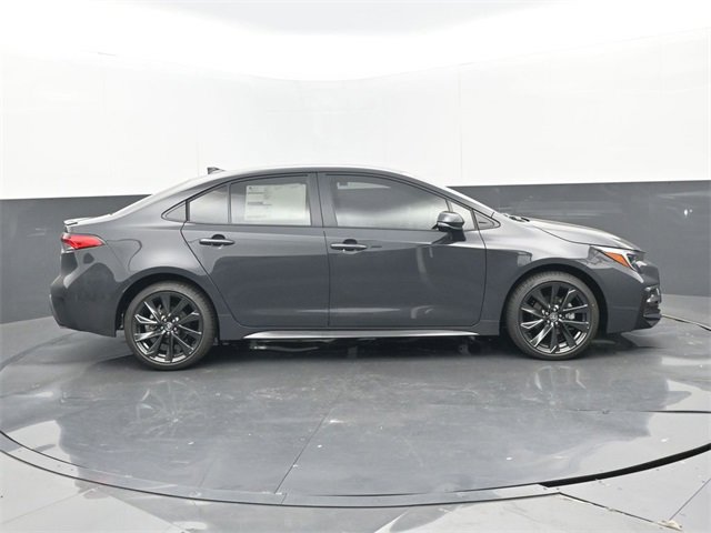 New 2026 Toyota Corolla SE w/ SE Package image 2