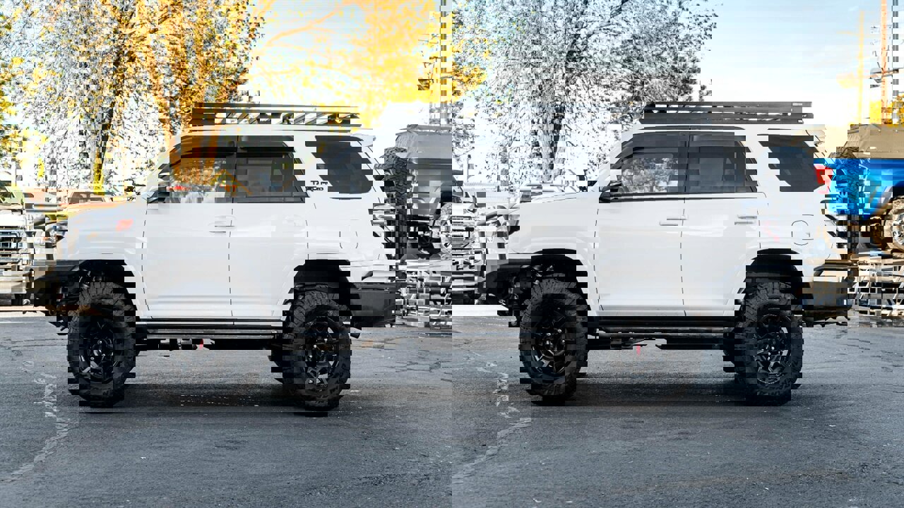 Used 2016 Toyota 4Runner TRD Pro image 3