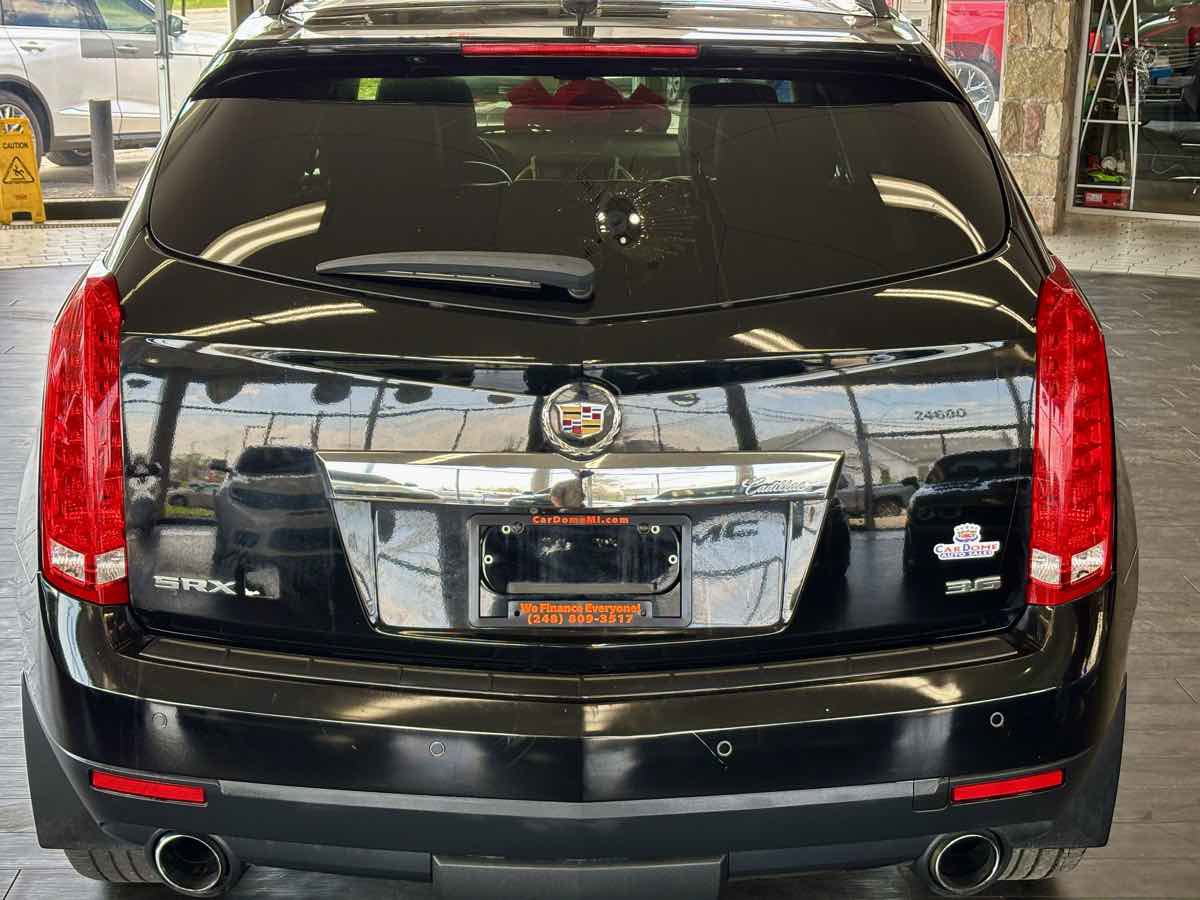 Used 2015 Cadillac SRX Premium w/ LPO, Protection Package FWD image 15