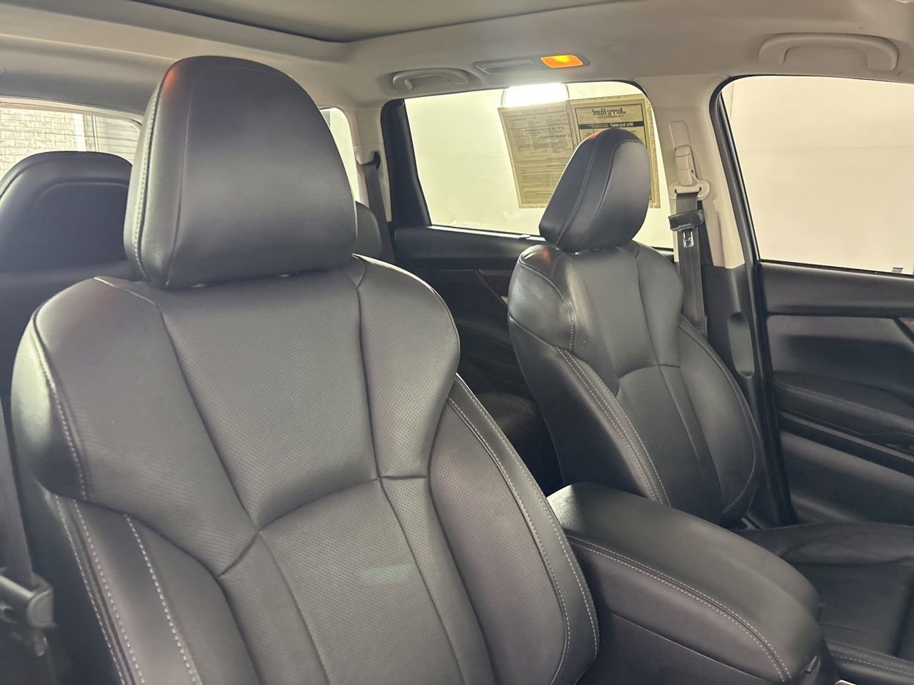 Used 2022 Subaru Ascent Touring AWD/4WD image 32