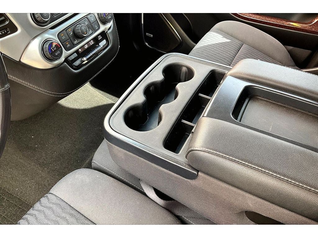 Used 2018 GMC Yukon SLE w/ HD Trailering Package AWD/4WD image 15