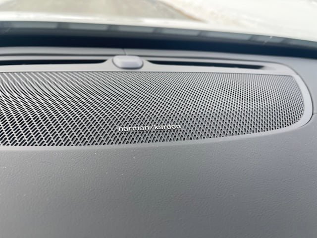 New 2026 Volvo XC90 B6 Ultra w/ Protection Package image 9
