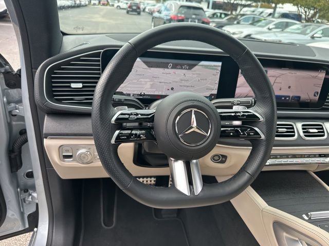 Used 2025 Mercedes-Benz GLS 450 4MATIC image 16