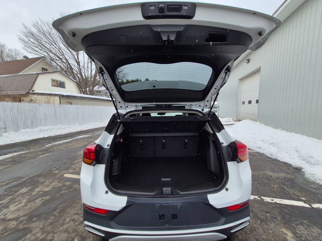 Used 2023 Buick Encore GX Preferred w/ Cold Weather Comfort Package image 20