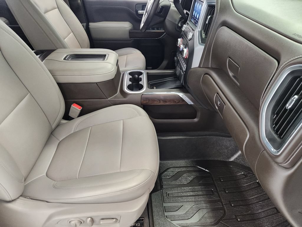 Used 2022 GMC Sierra 2500 SLT w/ SLT Preferred Package AWD/4WD image 14