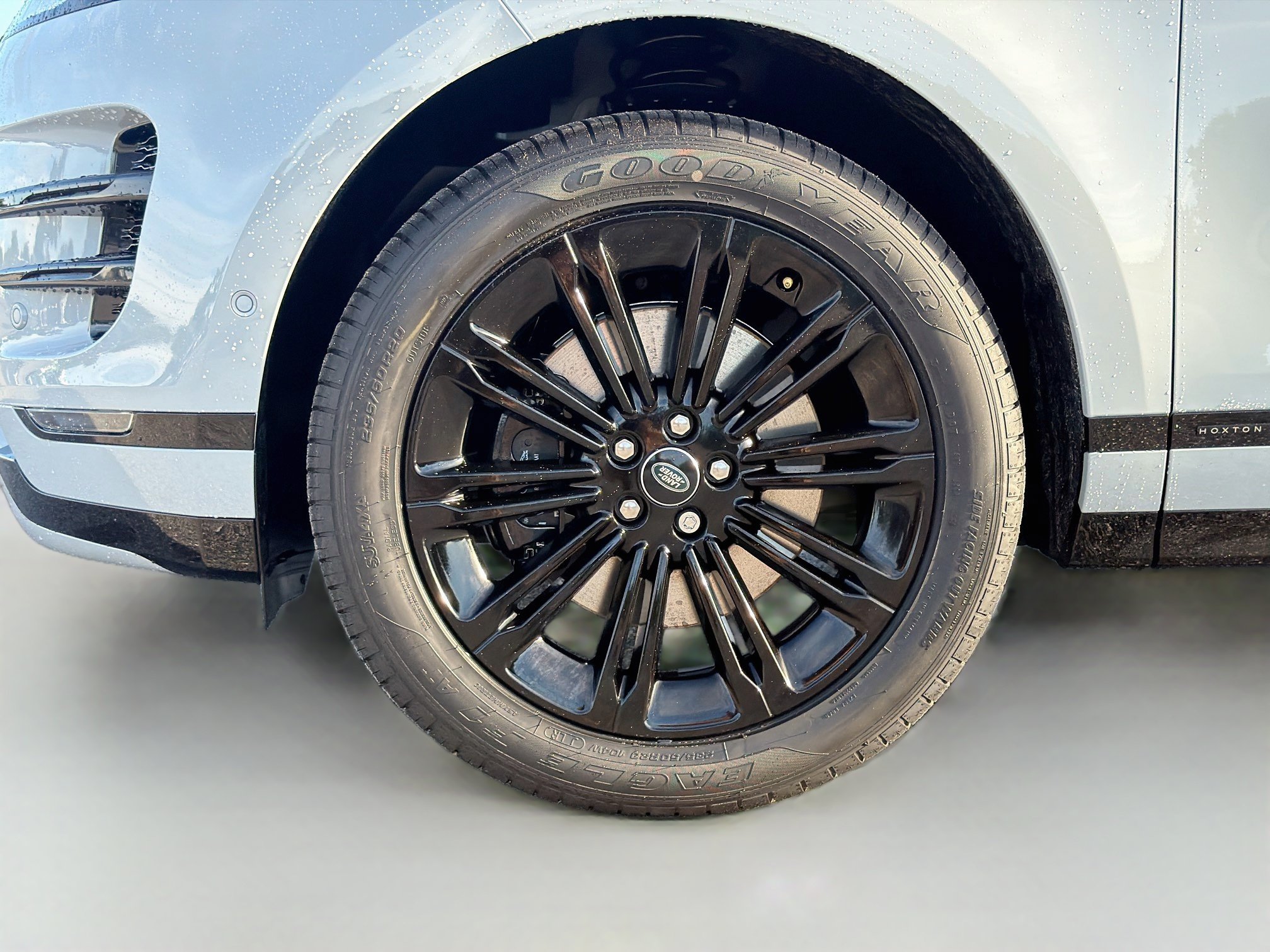 New 2026 Land Rover Range Rover Evoque Hoxton AWD/4WD image 41