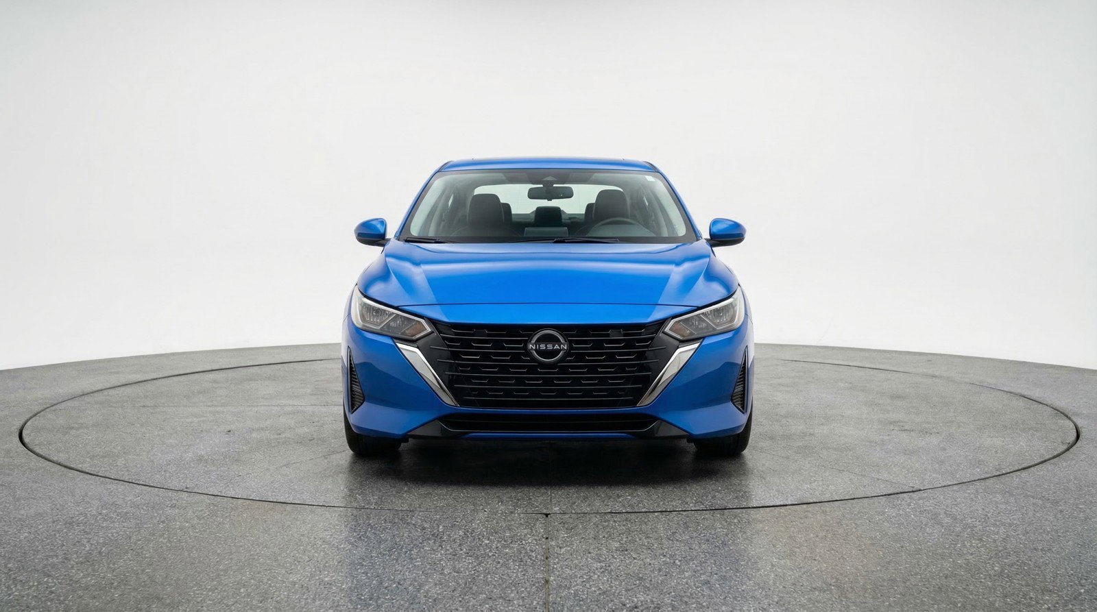 Used 2025 Nissan Sentra SV image 2