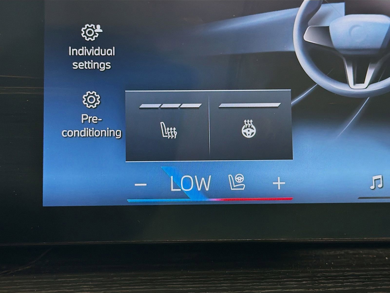 Used 2025 BMW 430i Convertible image 31