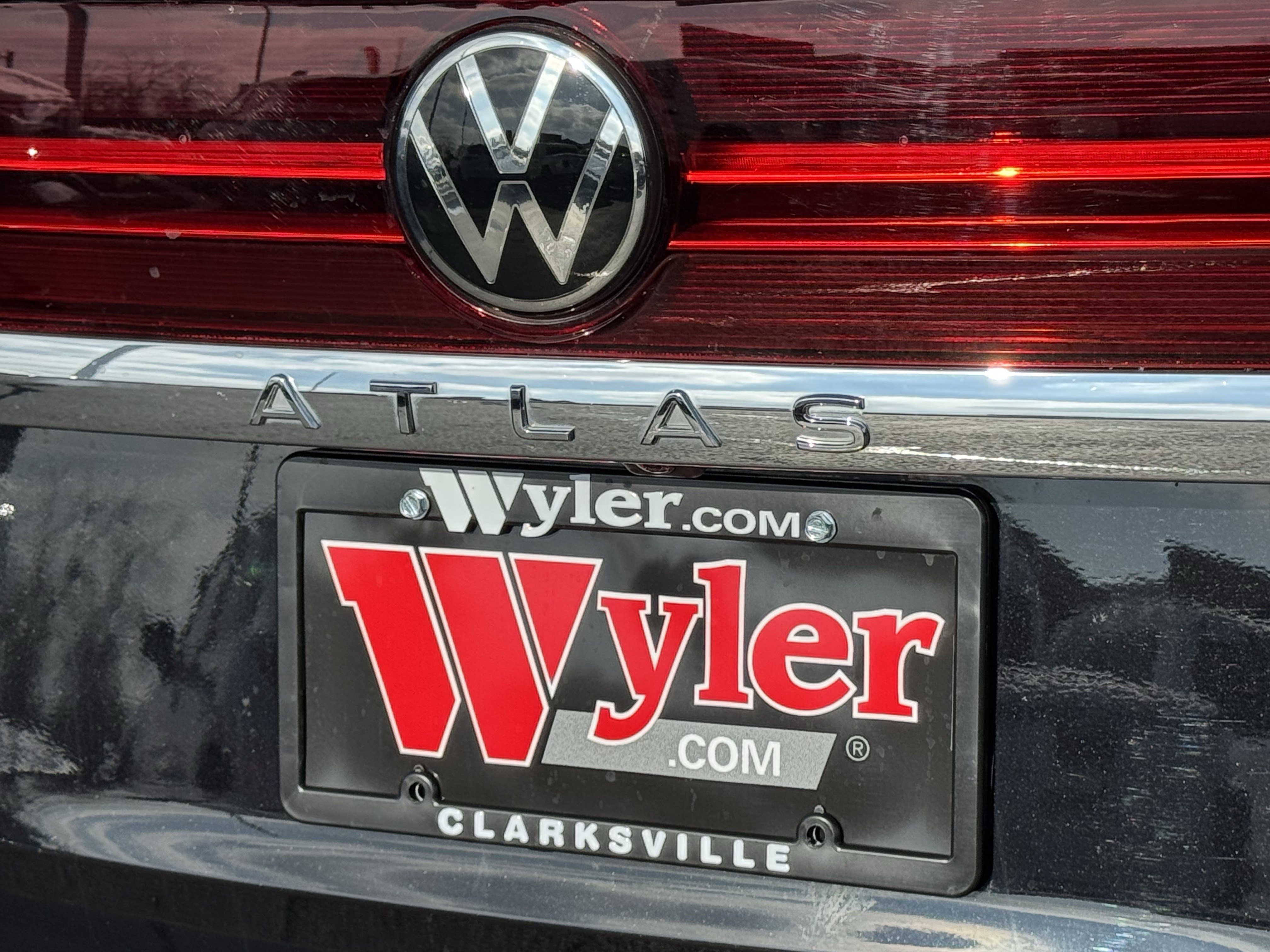 Used 2024 Volkswagen Atlas SEL image 48