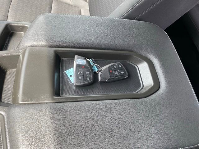 Used 2023 Chevrolet Silverado 1500 Custom image 28