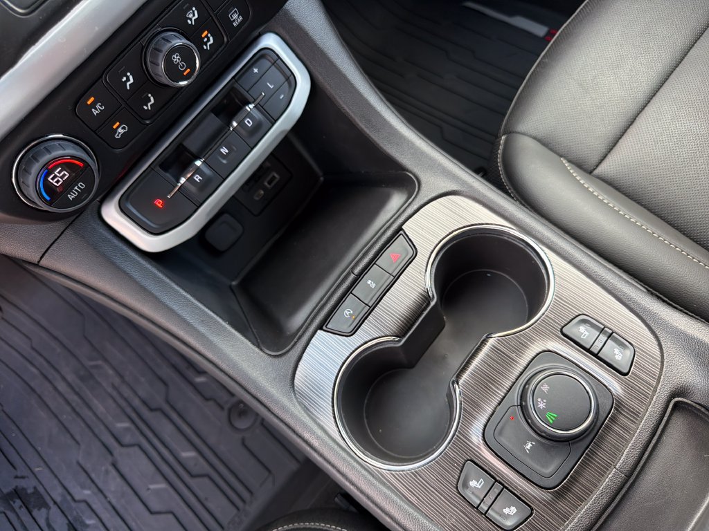 Certified 2023 GMC Acadia SLT w/ LPO, Floor Liner Package FWD image 27