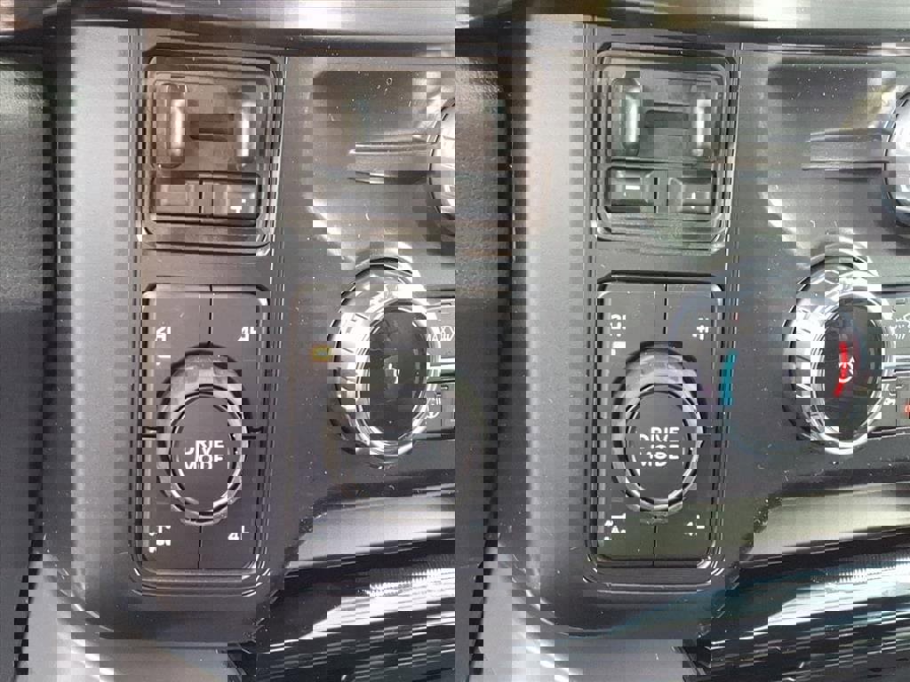 New 2026 Ford F350 Lariat w/ Lariat Ultimate Package image 36