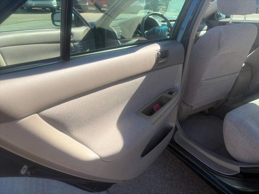 Used 2003 Toyota Camry FWD image 15