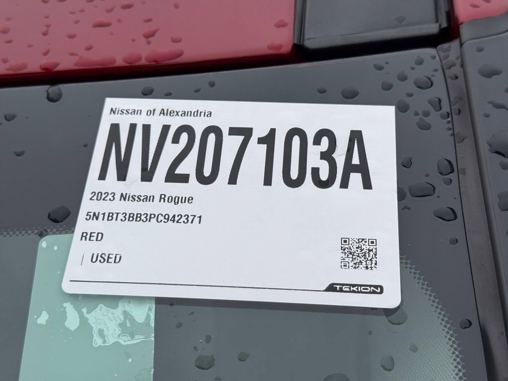Certified 2023 Nissan Rogue SV AWD/4WD image 30