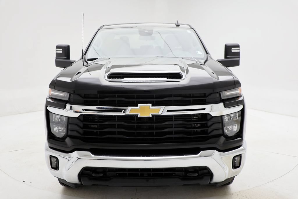 Used 2025 Chevrolet Silverado 2500 LT w/ Convenience Package AWD/4WD image 5