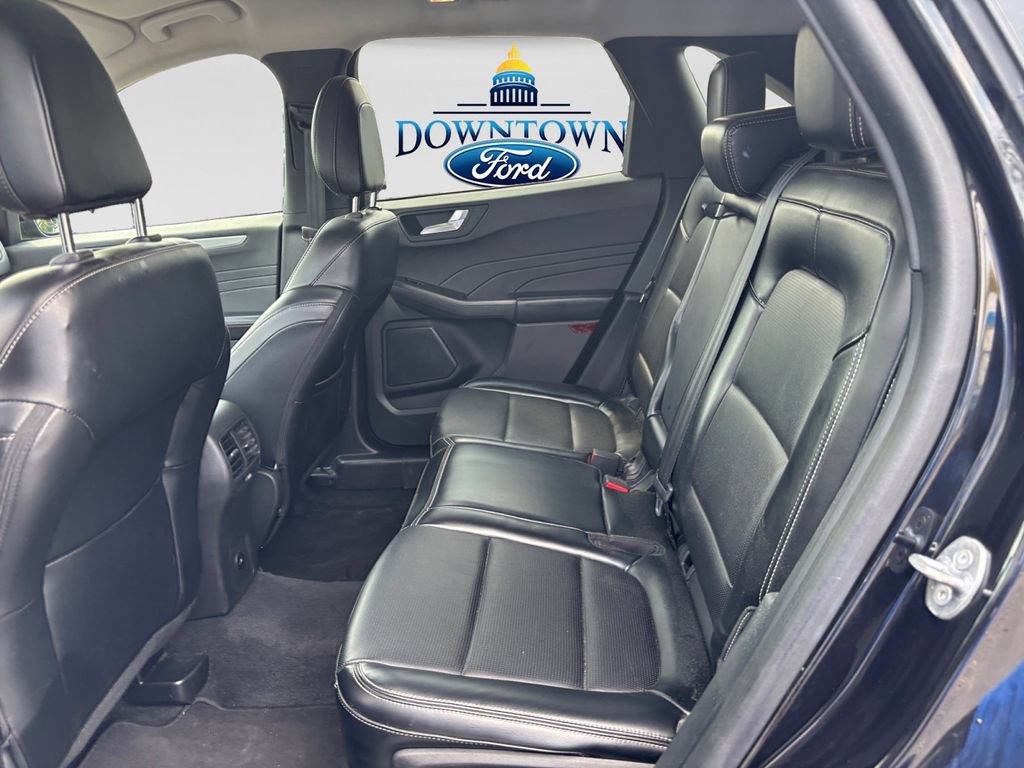 Used 2023 Ford Escape Platinum AWD/4WD image 33