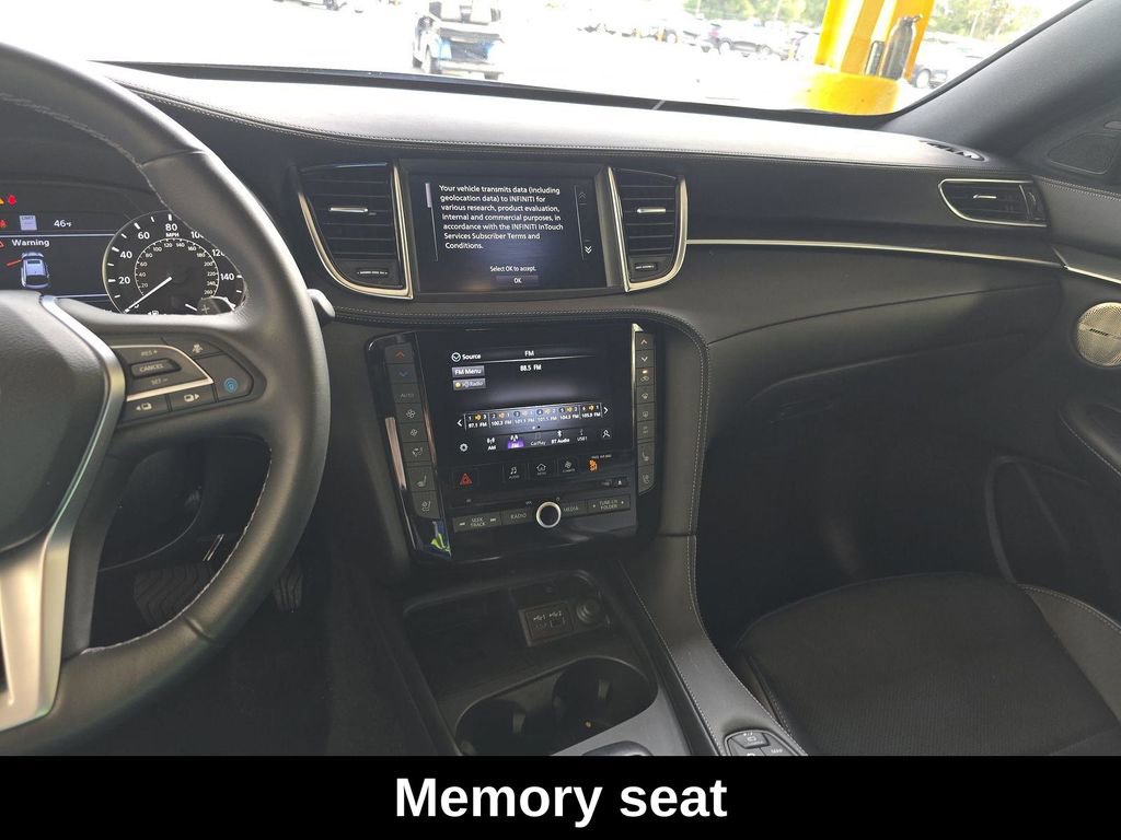 Used 2025 INFINITI QX55 Essential image 11