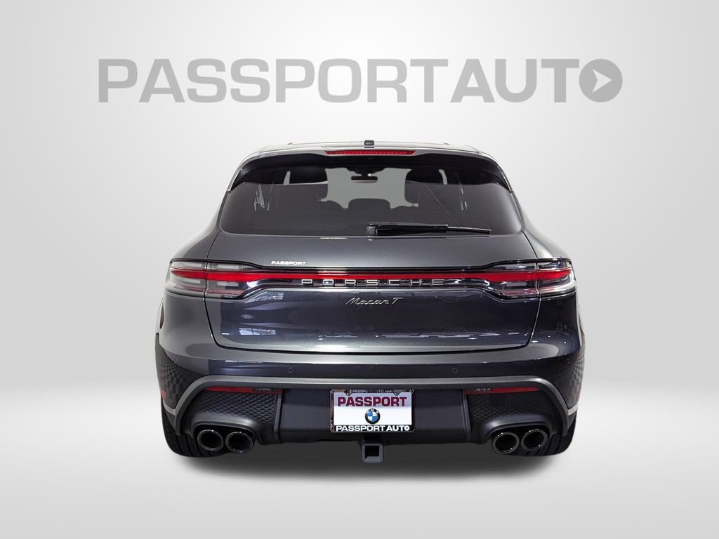 Used 2025 Porsche Macan AWD/4WD image 6