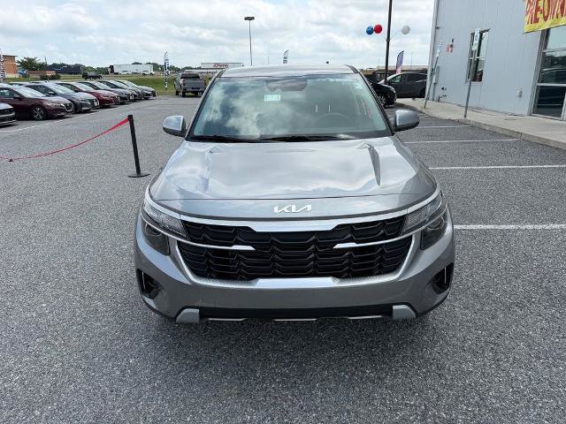 Used 2026 Kia Seltos LX FWD image 3