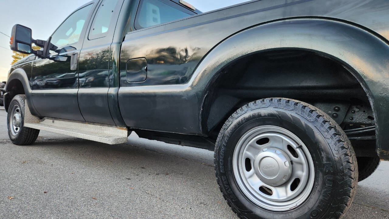 Used 2015 Ford F250 XL w/ Power Equipment Group image 9