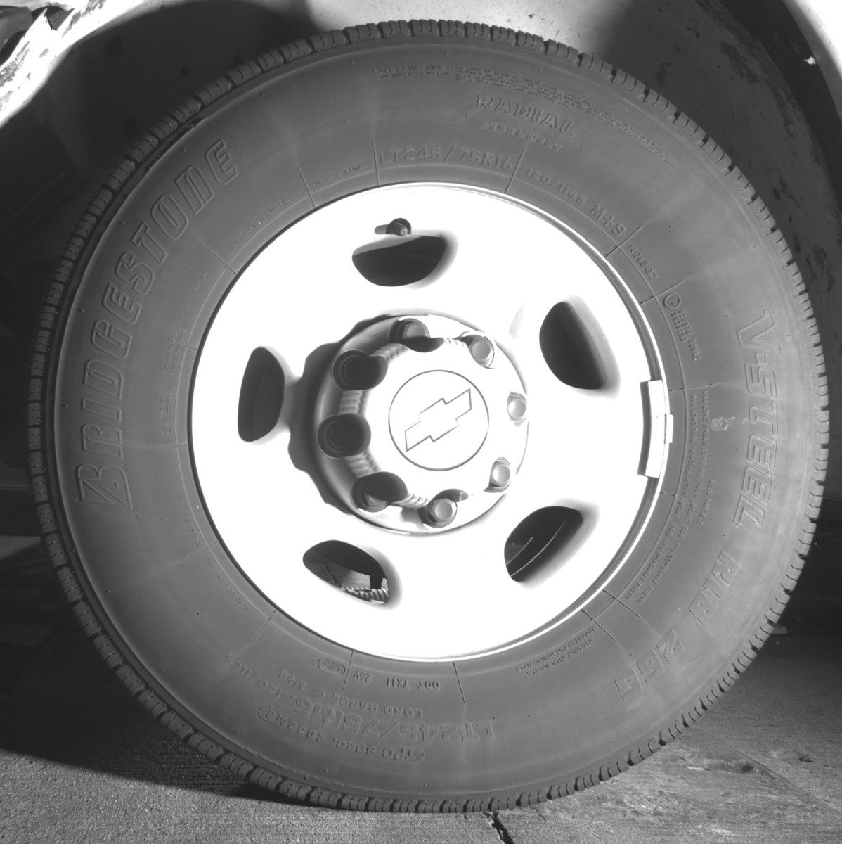 Used 2023 Chevrolet Express 3500 LS image 12