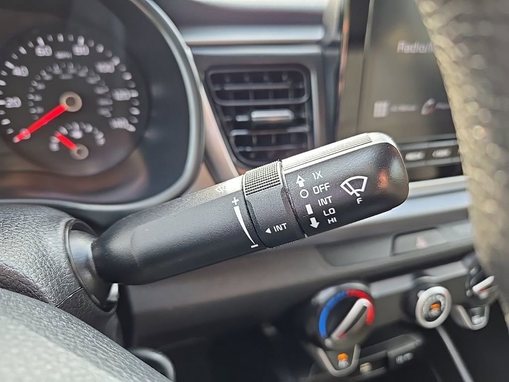 Used 2023 Kia Rio LX FWD image 17