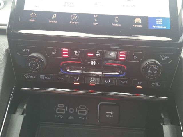 Used 2023 Jeep Grand Cherokee L Limited w/ Luxury Tech Group II image 36