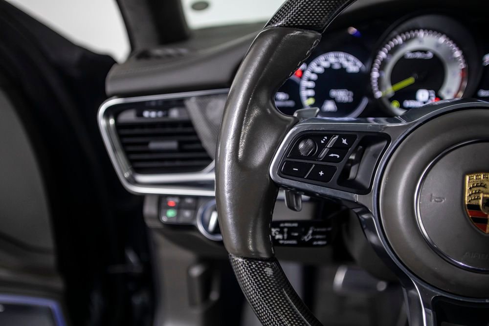 Used 2018 Porsche Panamera Turbo S Executive image 42