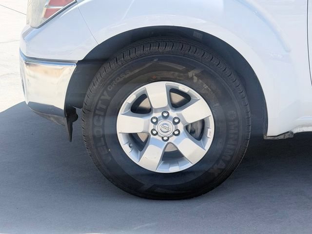 Used 2009 Nissan Frontier SE w/ SE Value Truck Pkg RWD image 28
