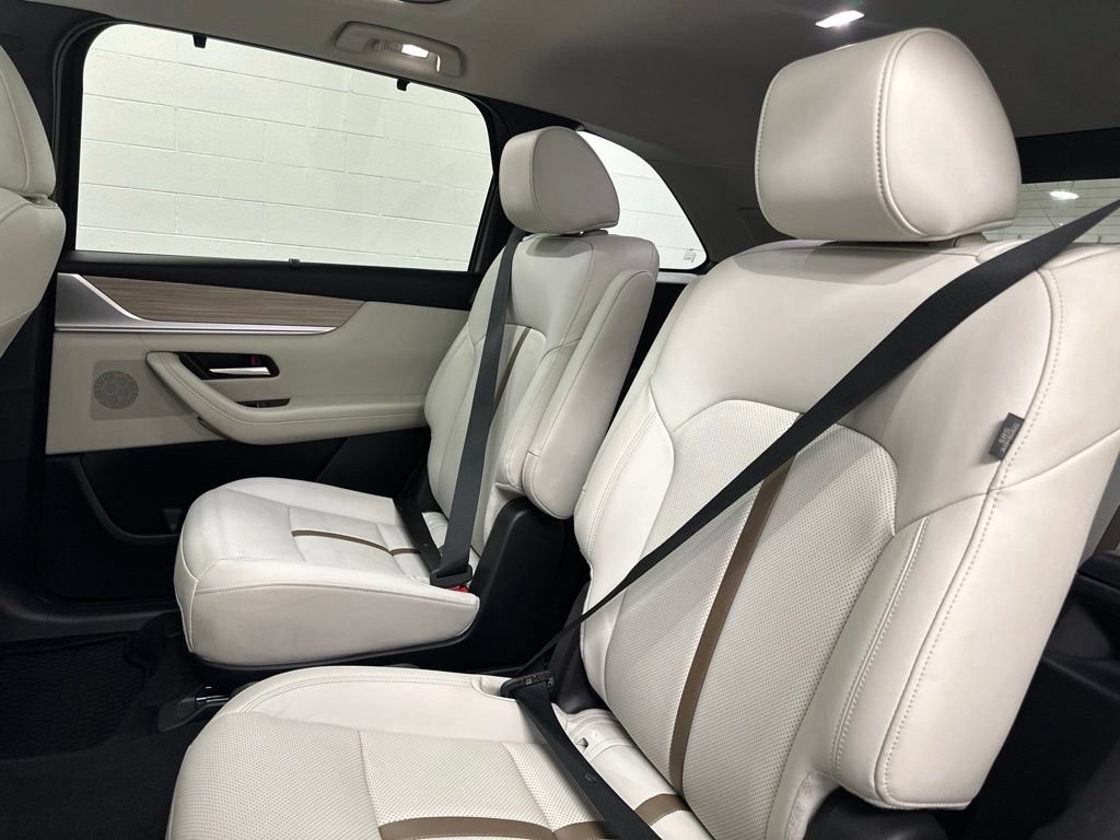 Certified 2024 MAZDA CX-90 Plug-In Hybrid w/ Premium Plus AWD/4WD image 22