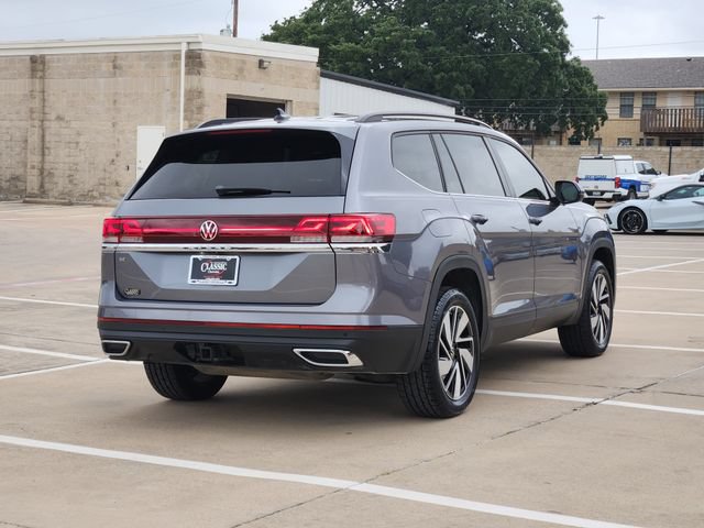 Used 2024 Volkswagen Atlas SE FWD image 13