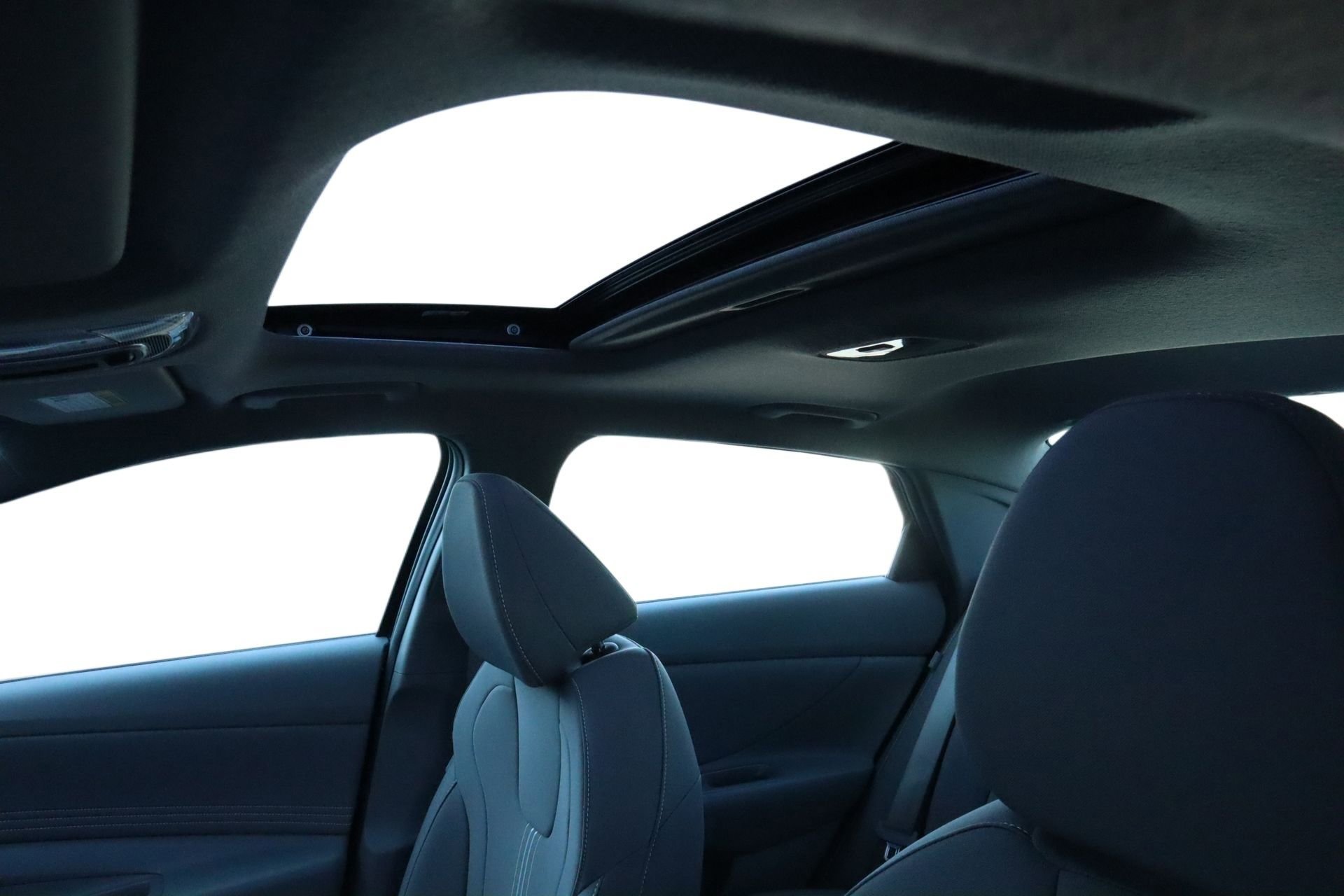 New 2026 Hyundai Elantra SEL Sport w/ Cargo Package image 21