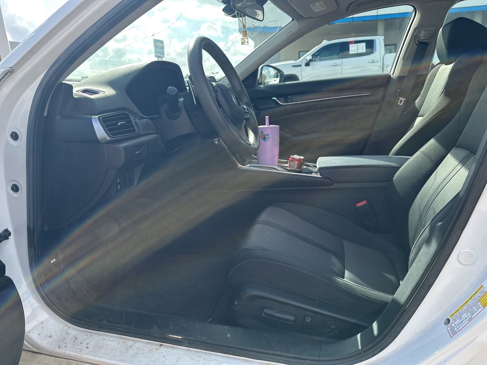 Used 2021 Honda Accord EX image 10