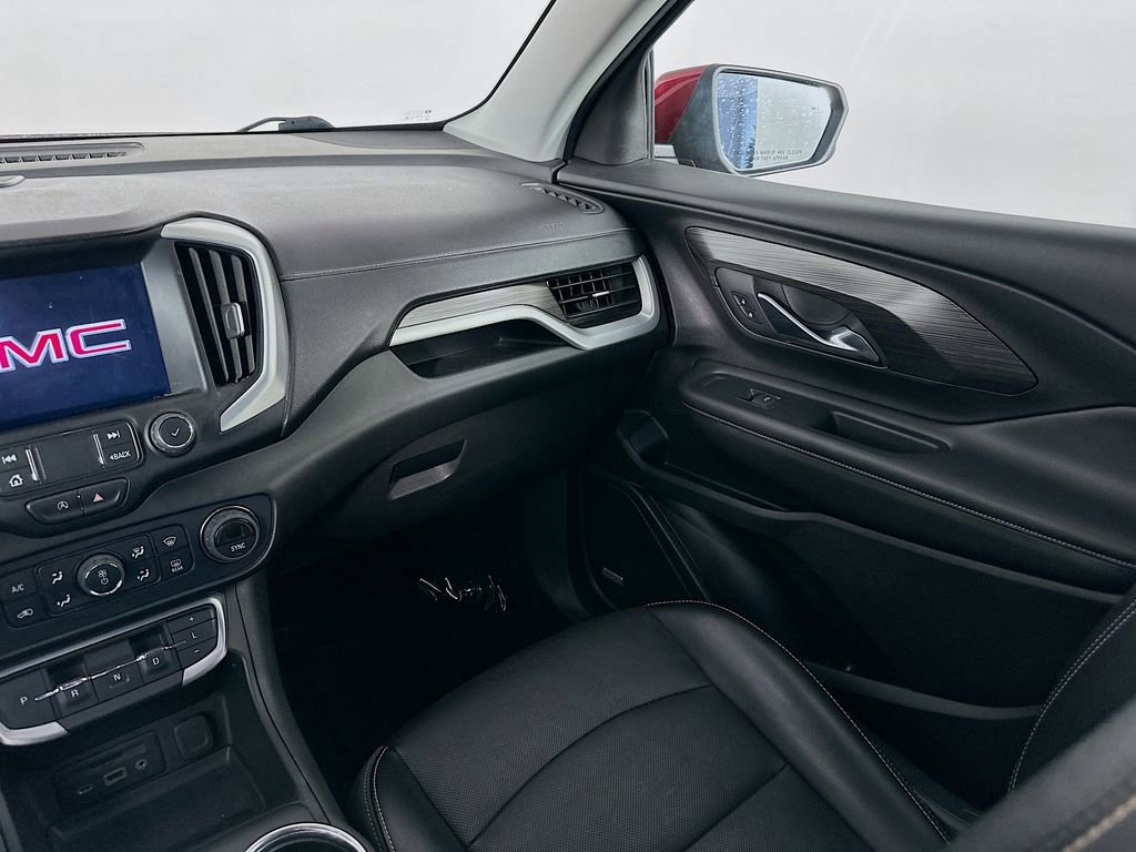 Used 2022 GMC Terrain SLT w/ Infotainment Package II image 34