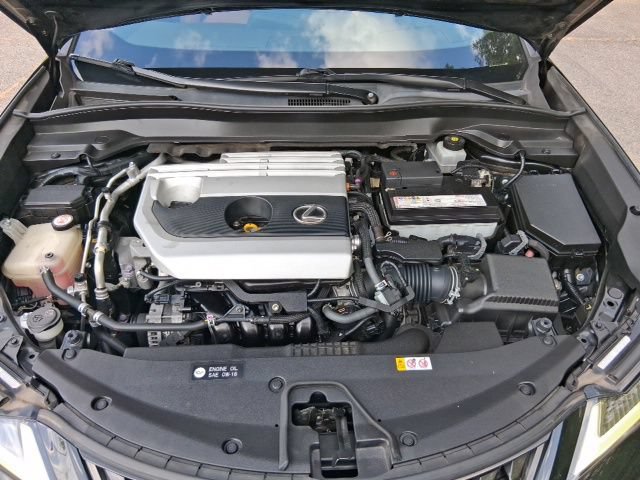 Used 2019 Lexus UX 200 w/ Accessory Package FWD image 28