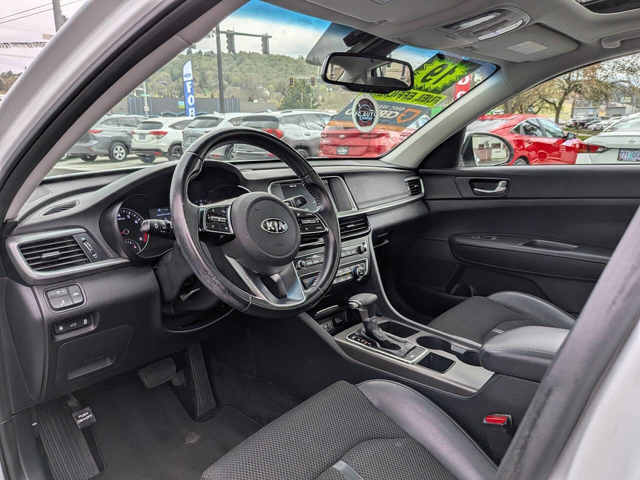 Used 2019 Kia Optima S w/ S Panoramic Sunroof Package image 7